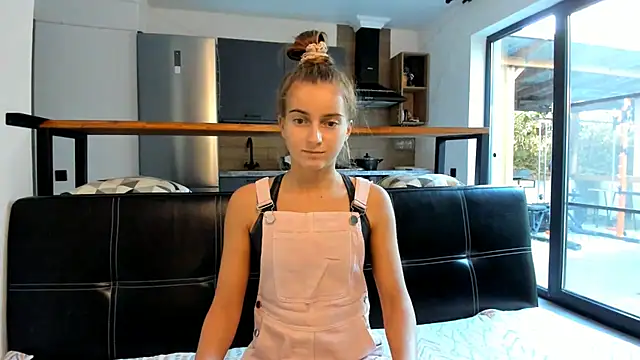 Snapshot of ElizSweet chatting on December 2025 11:41:02 AM ElizSweet online show from December 2025 11:41:02 AM