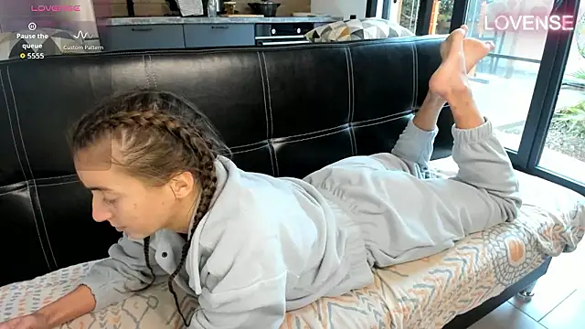 Snapshot of ElizSweet chatting on January 2026 10:53:01 AM ElizSweet online show from January 2026 10:53:01 AM