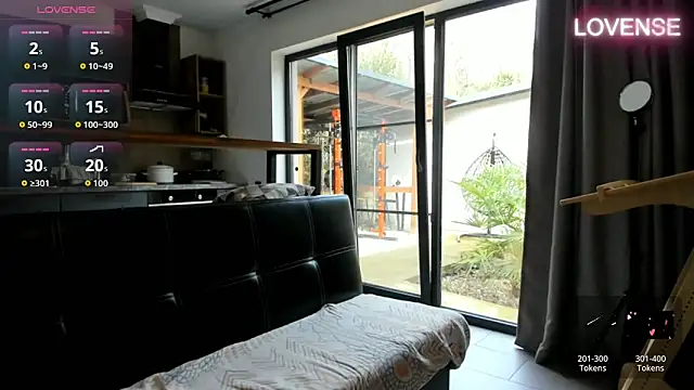 Snapshot of ElizSweet chatting on February 2026 10:25:02 AM ElizSweet online show from February 2026 10:25:02 AM