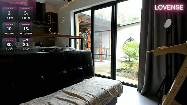 Snapshot of ElizSweet chatting on March 2026 09:32:01 AM ElizSweet online show from March 2026 09:32:01 AM