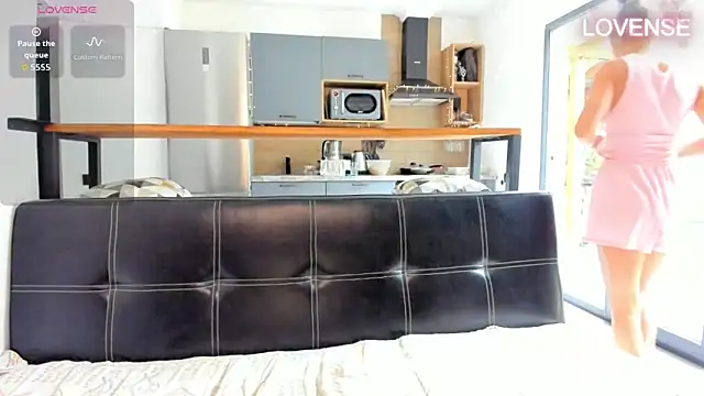 Snapshot of ElizSweet chatting on April 2026 06:58:01 AM ElizSweet online show from April 2026 06:58:01 AM