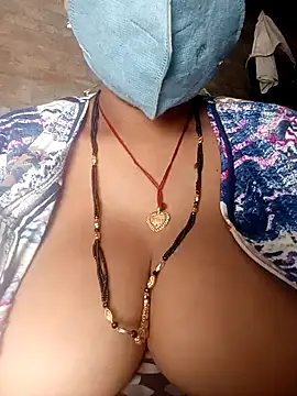 Snapshot of Lattika-Bhabhi chatting on January 2025 08:22:01 AM Lattika-Bhabhi online show from January 2025 08:22:01 AM