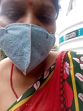 Snapshot of Lattika-Bhabhi chatting on October 2025 07:06:02 AM Lattika-Bhabhi online show from October 2025 07:06:02 AM