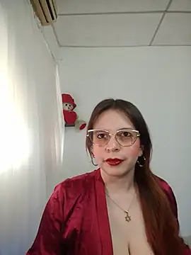 Snapshot of lorenitabella chatting on May 2026 09:12:01 PM lorenitabella online show from May 2026 09:12:01 PM