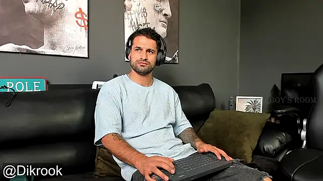 Davevilboy online show from December 2024 01:57:02 PM