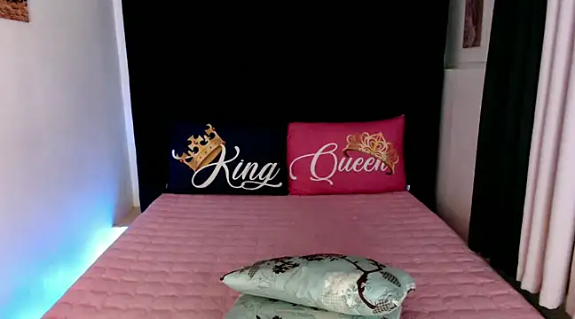 Snapshot of Angelic_Fuckerxxx chatting on January 2025 04:13:01 AM Angelic Fuckerxxx online show from January 2025 04:13:01 AM