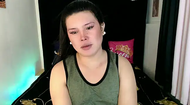 Snapshot of Angelic_Fuckerxxx chatting on February 2025 04:57:02 AM Angelic Fuckerxxx online show from February 2025 04:57:02 AM