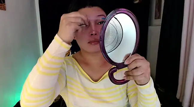 Snapshot of Angelic_Fuckerxxx chatting on February 2025 04:29:01 AM Angelic Fuckerxxx online show from February 2025 04:29:01 AM