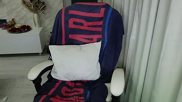 Snapshot of Annyfit4you chatting on March 2025 08:41:02 PM Annyfit4you online show from March 2025 08:41:02 PM