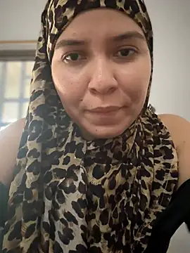 MatchedEyebrow online show from May 2026 08:18:01 PM