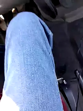 Snapshot of feet_toes chatting on February 2025 09:44:01 AM feet toes online show from February 2025 09:44:01 AM