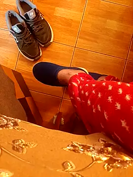 Snapshot of feet_toes chatting on October 2025 05:30:01 AM feet toes online show from October 2025 05:30:01 AM