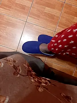 Snapshot of feet_toes chatting on November 2025 06:02:02 AM feet toes online show from November 2025 06:02:02 AM