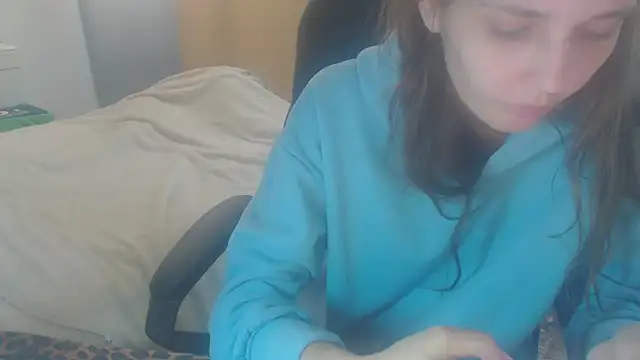 Laco-cO online show from November 2025 08:15:02 AM