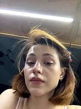 Camilla Railian online show from October 2025 04:06:02 PM