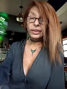 Snapshot of FrozenWaffle chatting on March 2026 12:53:01 PM FrozenWaffle online show from March 2026 12:53:01 PM