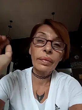 Snapshot of FrozenWaffle chatting on March 2026 11:37:02 AM FrozenWaffle online show from March 2026 11:37:02 AM