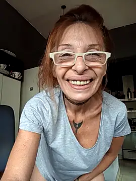 Snapshot of FrozenWaffle chatting on March 2026 02:32:01 PM FrozenWaffle online show from March 2026 02:32:01 PM