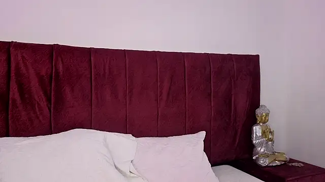 sofiaa snoww online show from July 2026 09:54:01 PM