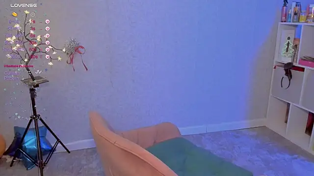 Snapshot of ReinaKousaka chatting on January 2025 08:31:02 PM ReinaKousaka online show from January 2025 08:31:02 PM