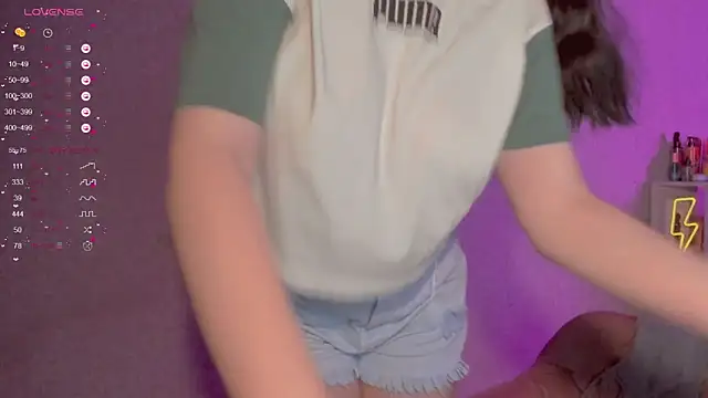 Snapshot of ReinaKousaka chatting on January 2025 10:52:02 PM ReinaKousaka online show from January 2025 10:52:02 PM