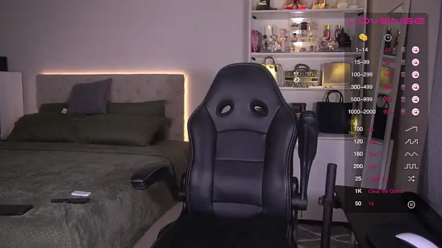 Snapshot of JohannaRodriguez69 chatting on December 2024 06:01:01 AM JohannaRodriguez69 online show from December 2024 06:01:01 AM