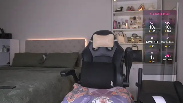 Snapshot of JohannaRodriguez69 chatting on December 2024 05:04:01 AM JohannaRodriguez69 online show from December 2024 05:04:01 AM