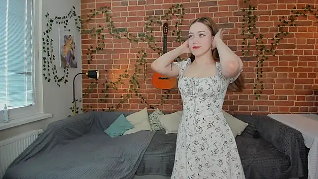 yamy yamy yamy online show from May 2026 01:06:02 PM