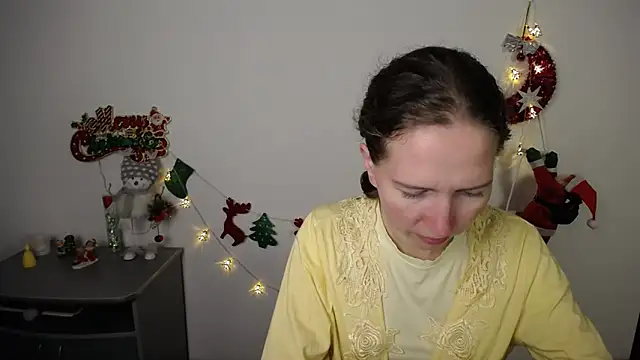 Snapshot of Sexy_MargoX_ chatting on December 2025 08:27:02 PM Sexy MargoX online show from December 2025 08:27:02 PM
