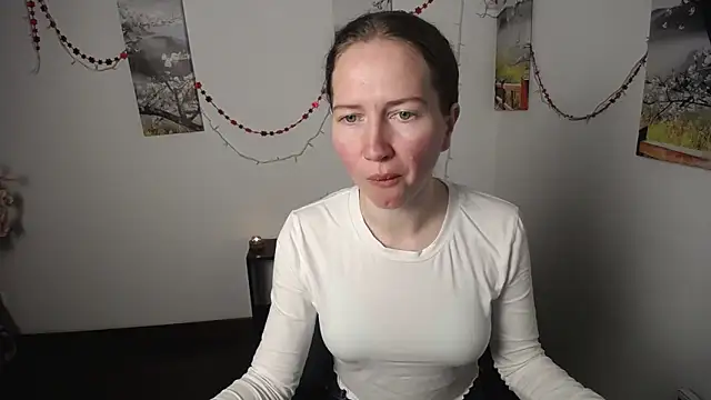 Snapshot of Sexy_MargoX_ chatting on February 2026 05:33:01 PM Sexy MargoX online show from February 2026 05:33:01 PM