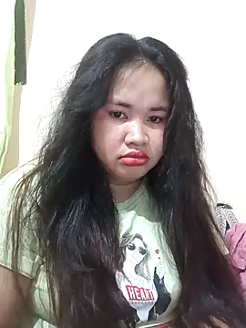 Snapshot of PinayGirl23 chatting on November 2025 05:23:02 AM PinayGirl23 online show from November 2025 05:23:02 AM