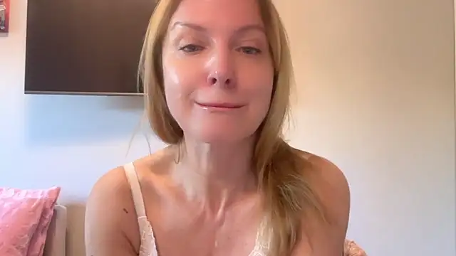 RachellAmazing online show from March 2025 09:49:02 AM