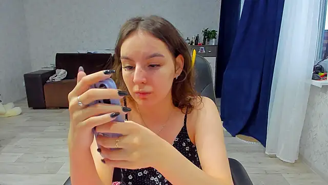 Snapshot of c_arina_x chatting on February 2025 05:10:02 AM c arina x online show from February 2025 05:10:02 AM