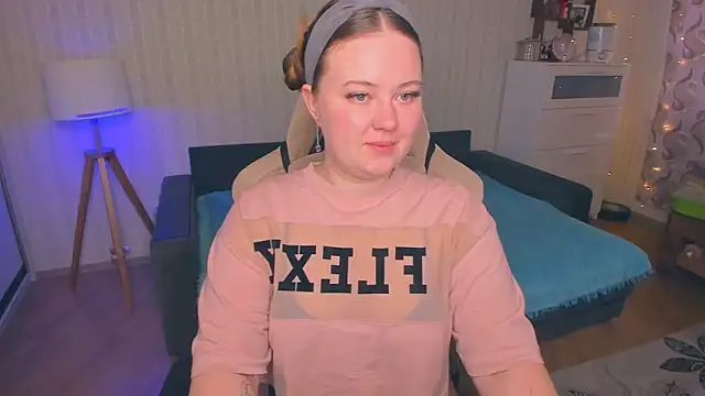 Snapshot of Jessica_Rubatte chatting on January 2025 12:18:01 PM Jessica Rubatte online show from January 2025 12:18:01 PM