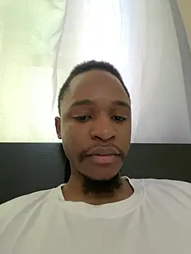 Snapshot of finefinance chatting on March 2026 05:24:01 AM finefinance online show from March 2026 05:24:01 AM