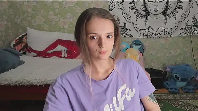 Cutie Adelia online show from July 2026 01:36:01 PM