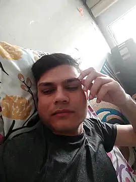 alex78265 online show from September 2025 01:05:02 AM