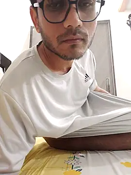 alex78265 online show from November 2025 12:33:02 PM