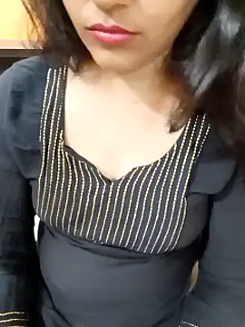 Diya 143 online show from February 2025 05:04:01 PM