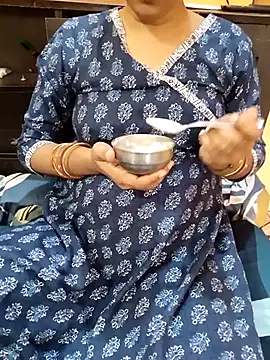 Diya 143 online show from October 2025 08:44:02 AM