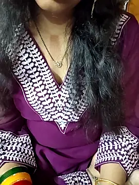 Snapshot of Diya_143 chatting on March 2026 04:27:02 AM Diya 143 online show from March 2026 04:27:02 AM
