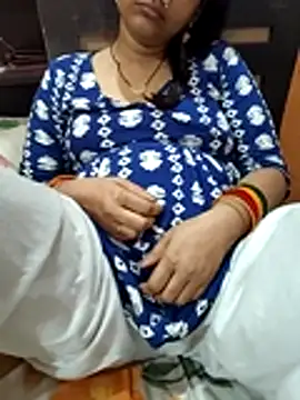 Diya 143 online show from July 2026 06:38:02 PM