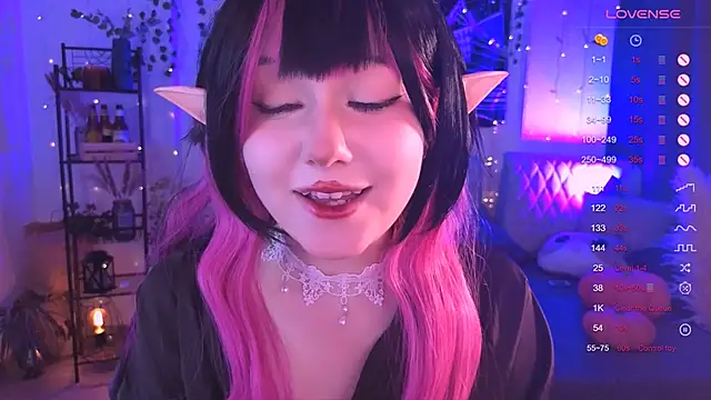 Snapshot of IrmaBell chatting on October 2025 09:05:02 PM IrmaBell online show from October 2025 09:05:02 PM