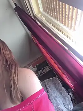 Dettybitch40 online show from June 2026 12:29:01 PM