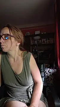 Dettybitch40 online show from July 2026 09:36:02 AM
