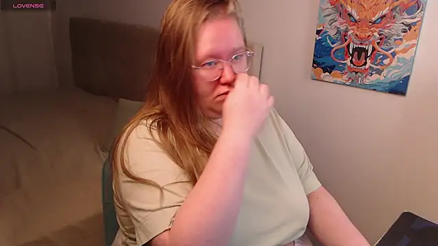 Snapshot of Ann_Muna chatting on January 2025 11:08:01 PM Ann Muna online show from January 2025 11:08:01 PM