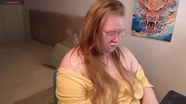 Snapshot of Ann_Muna chatting on January 2025 06:49:01 PM Ann Muna online show from January 2025 06:49:01 PM