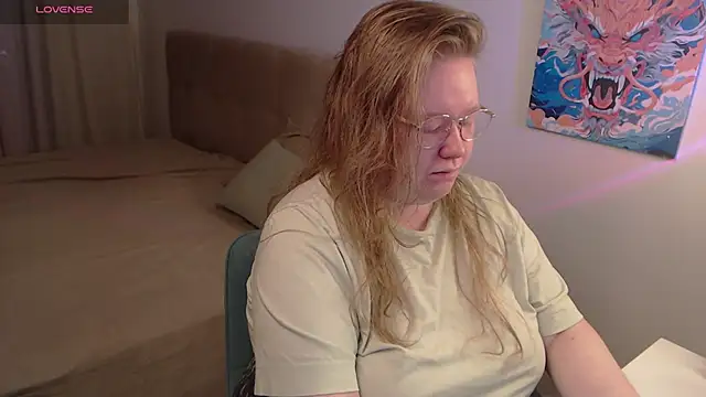 Snapshot of Ann_Muna chatting on February 2026 03:23:02 PM Ann Muna online show from February 2026 03:23:02 PM