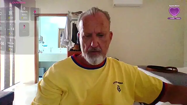 Snapshot of openminddaddy chatting on May 2026 07:52:02 PM openminddaddy online show from May 2026 07:52:02 PM