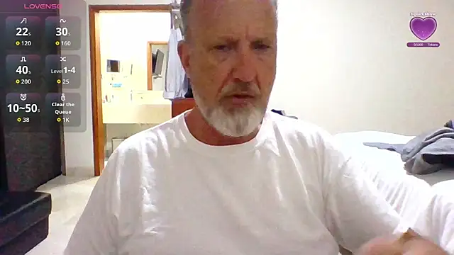 Snapshot of openminddaddy chatting on May 2026 01:14:02 AM openminddaddy online show from May 2026 01:14:02 AM